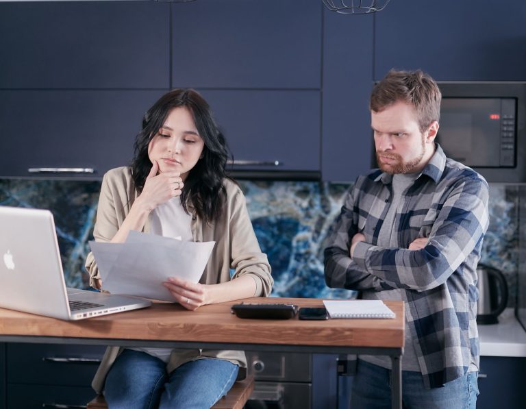 Hvad er RKI? Sådan kommer du ud af registret